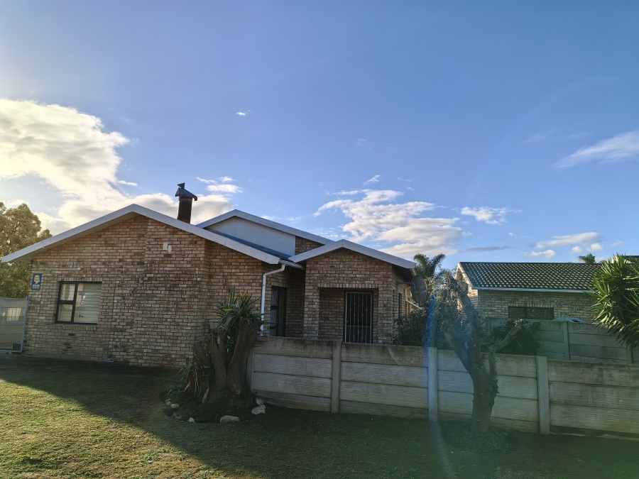 2 Bedroom Property for Sale in Azalea Park Eastern Cape